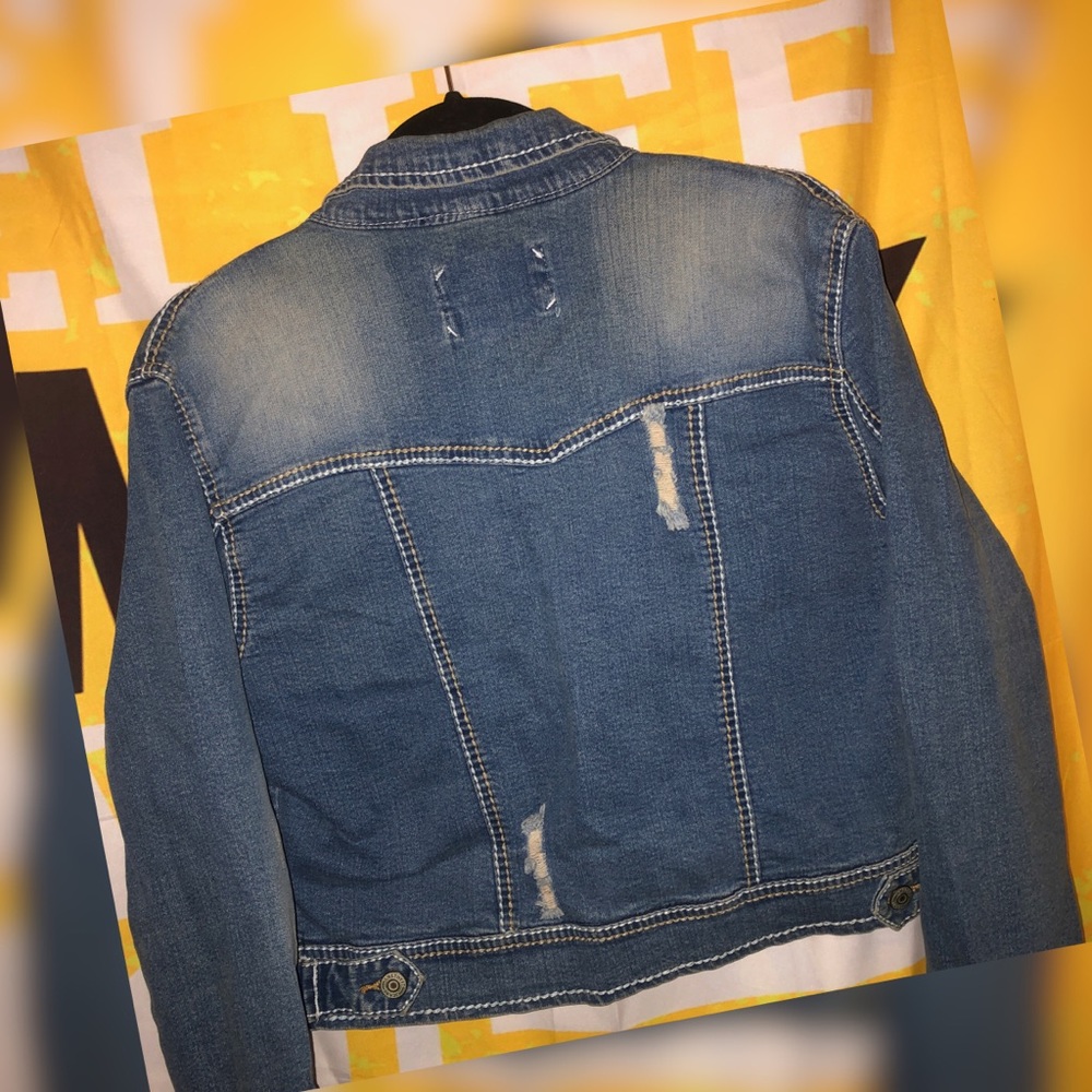Distressed Blue Jean Jacket!!